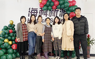世界杯官网开展“圣诞感恩 温暖你我”员工关怀活动